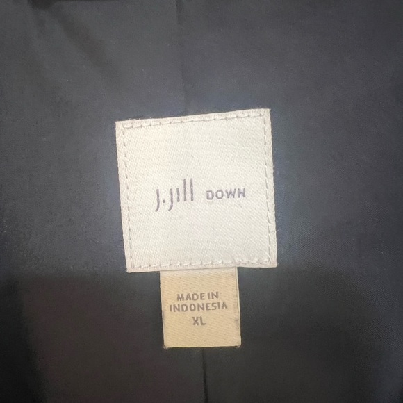 J. Jill Navy Blue Down Puffer Vest size 1X - Picture 2 of 7